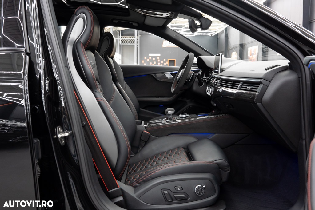 Audi RS4 Avant quattro Tiptronic - 10