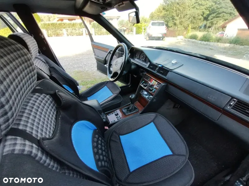 Mercedes-Benz Klasa E 250 T Diesel - 7