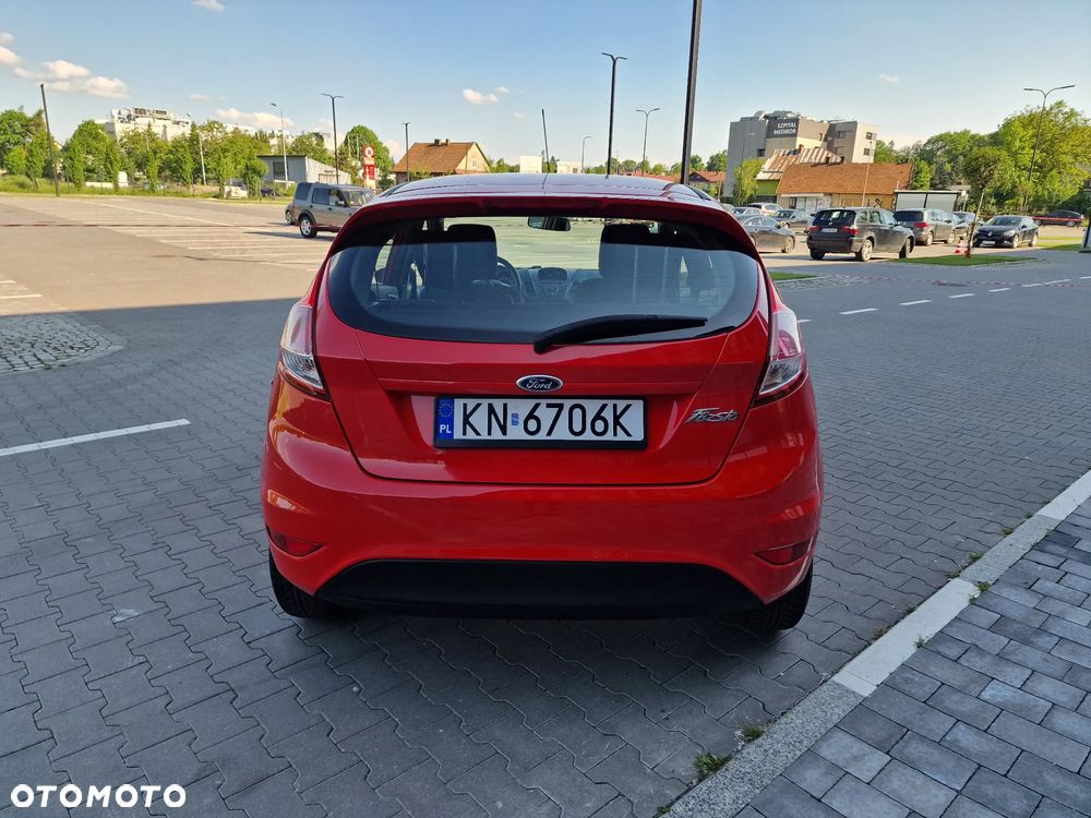 Ford Fiesta - 10