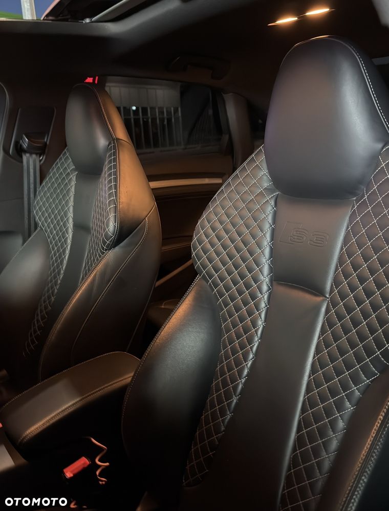 Audi S3 Limousine S tronic - 22