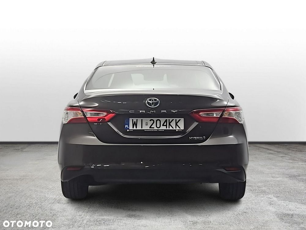 Toyota Camry 2.5 Hybrid Comfort CVT - 5