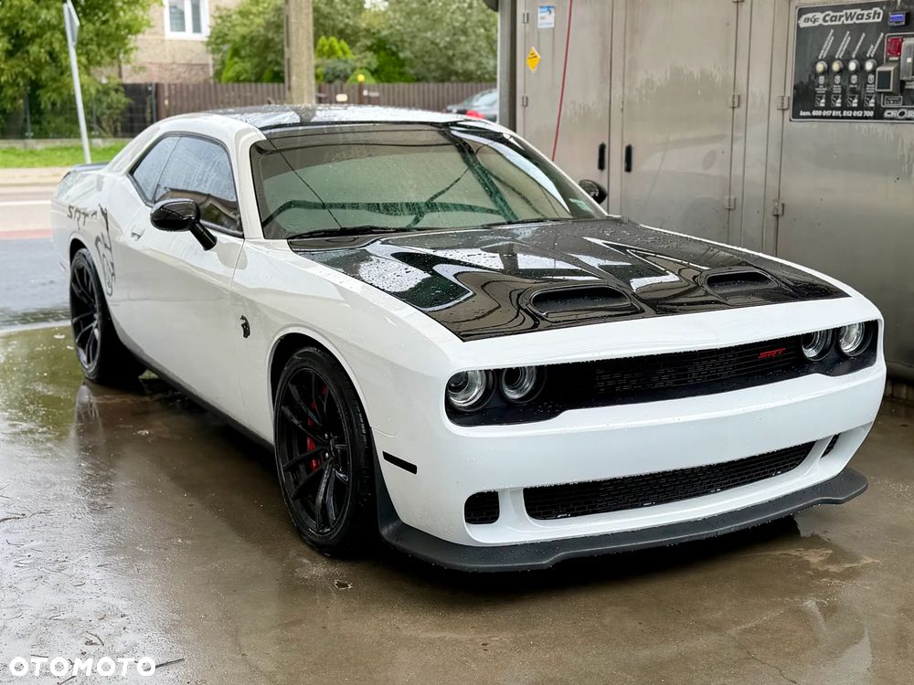 Dodge Challenger 6.2 Hellcat - 3