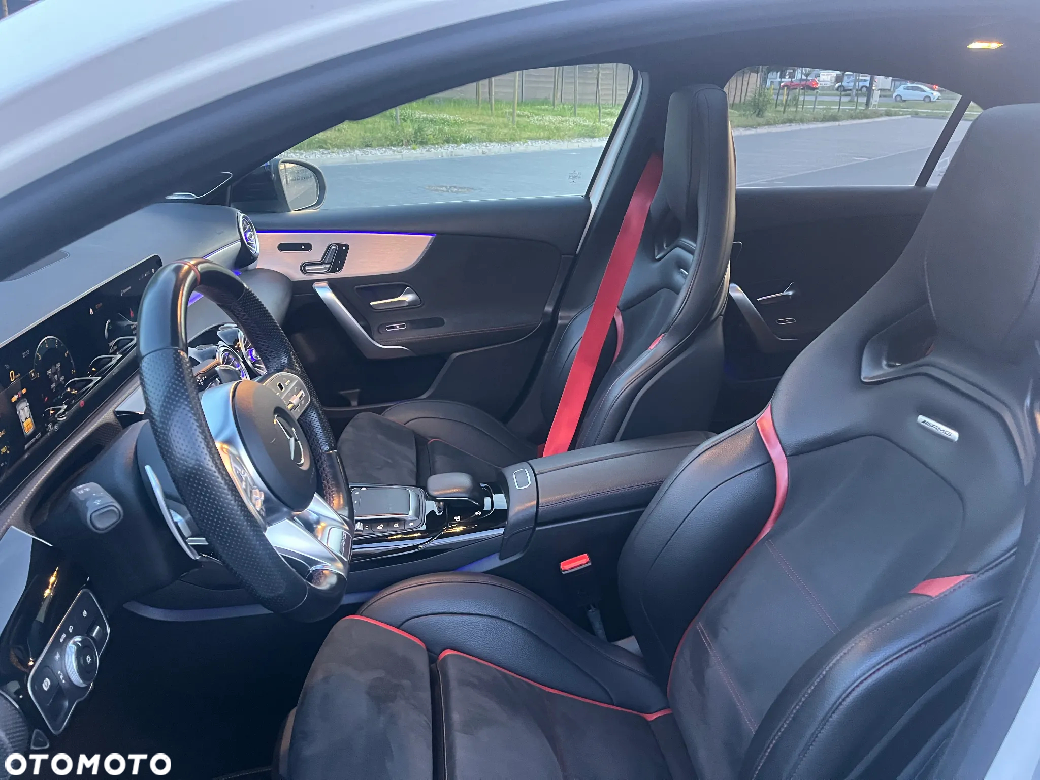 Mercedes-Benz Klasa A 35 AMG 4-Matic 7G-DCT - 26