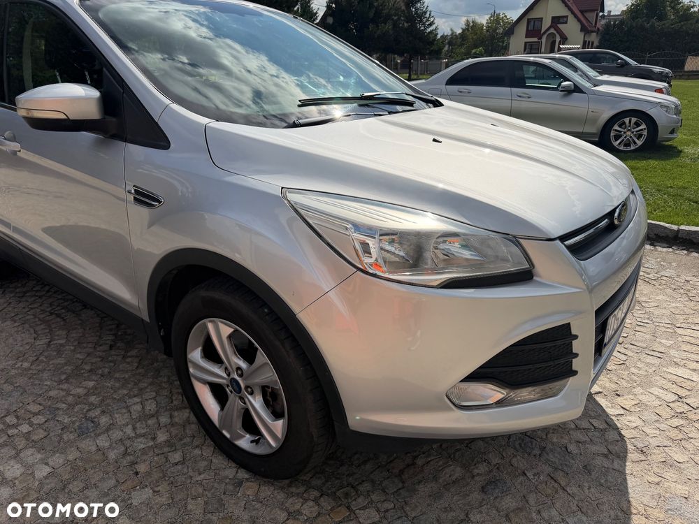 Ford Kuga 2.0 TDCi 4x2 Cool & Connect - 11