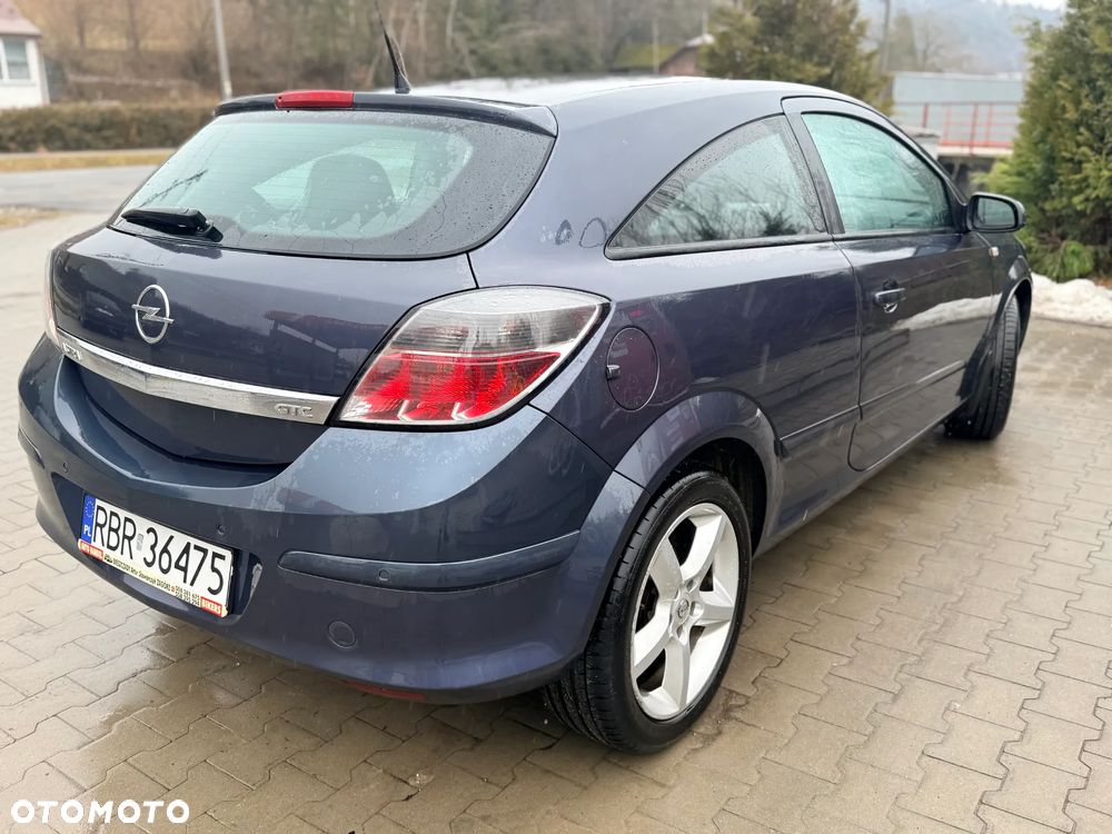 Opel Astra 1.8 Sport - 1