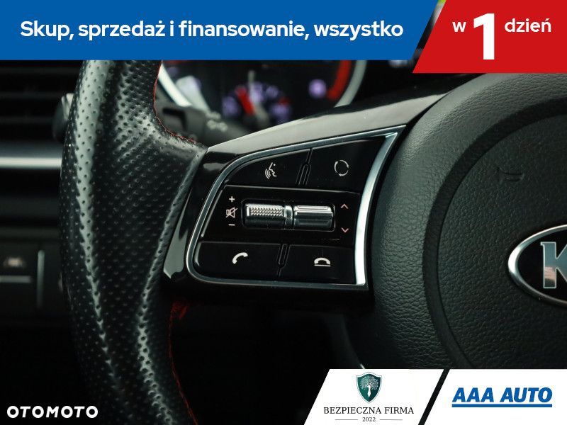 Kia Ceed - 17