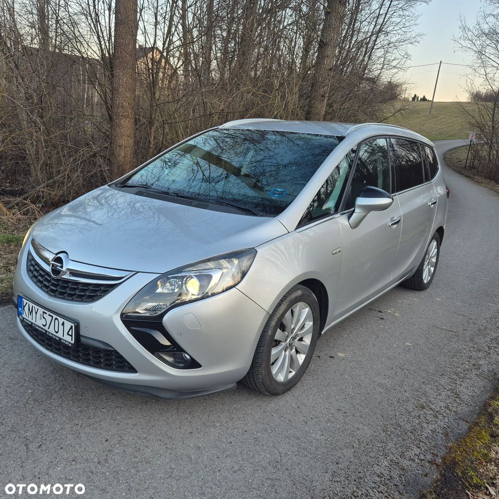 Opel Zafira - 1