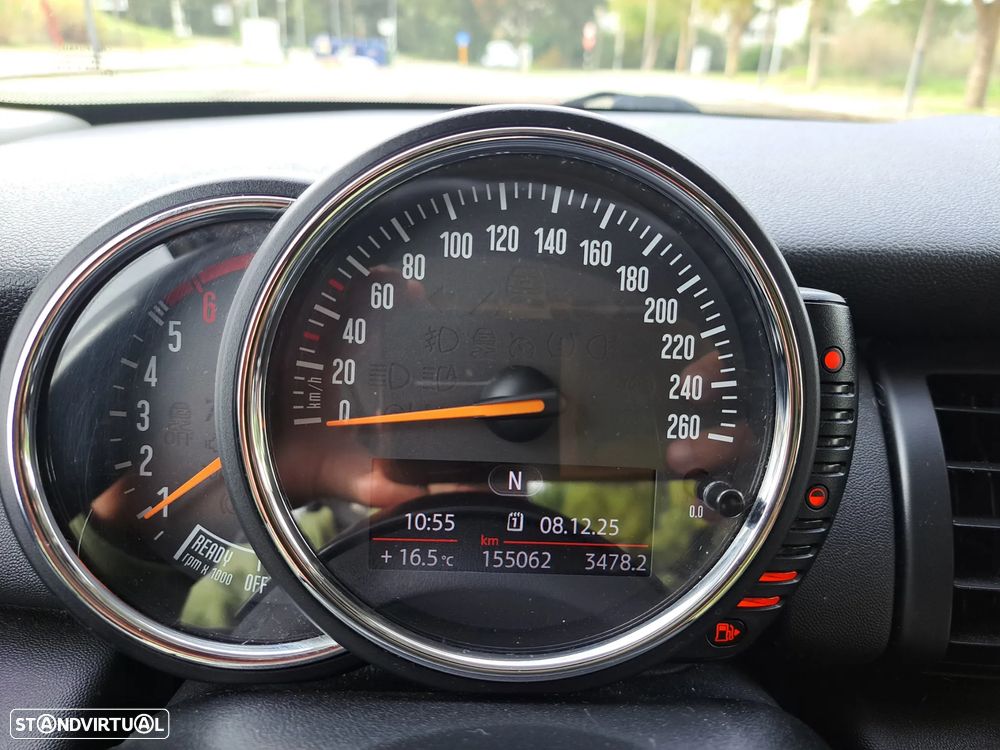 MINI 5 Portas One D - 19