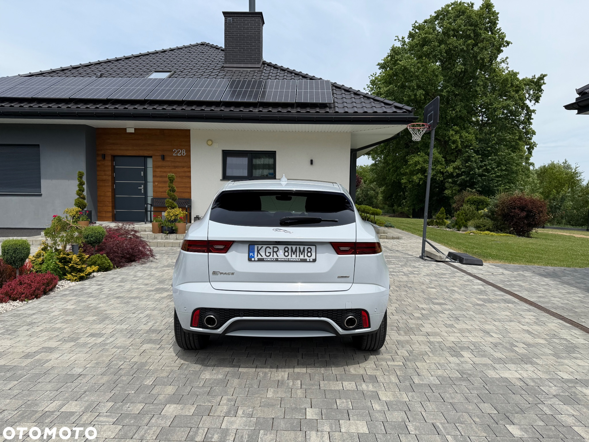 Jaguar E-Pace P250 AWD R-Dynamic SE - 5