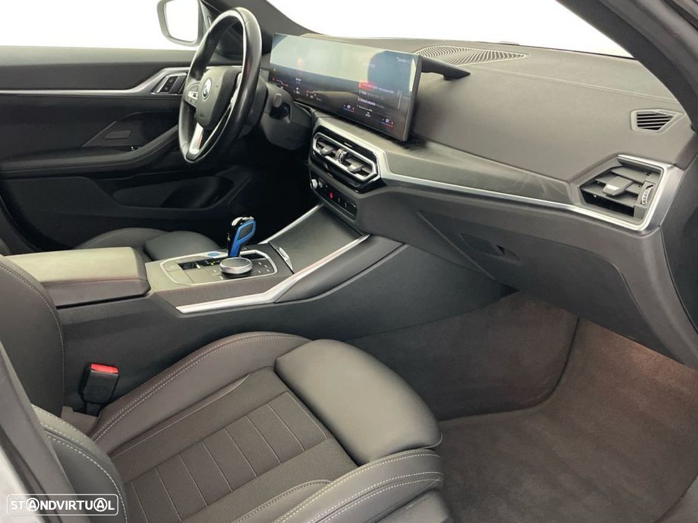 BMW i4 eDrive40 - 24