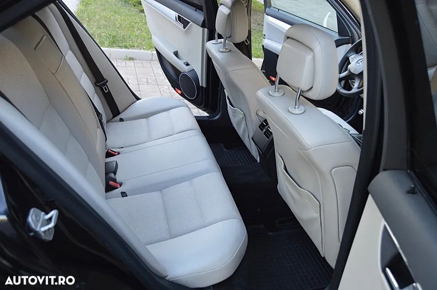 Mercedes-Benz C 220 (BlueTEC) d 7G-TRONIC - 18