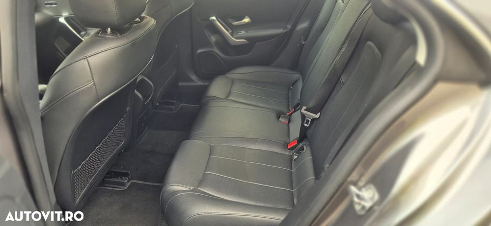 Mercedes-Benz CLA 200 - 11