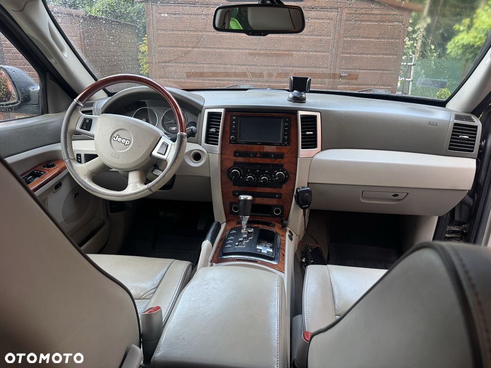 Jeep Grand Cherokee - 5