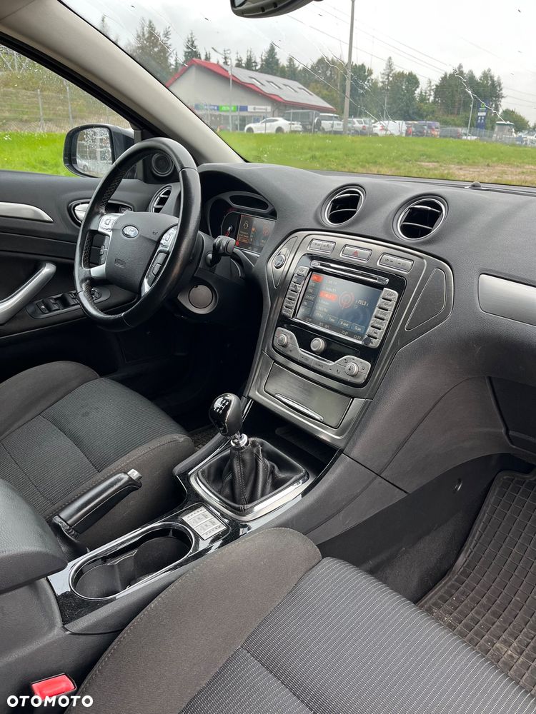 Ford Mondeo 2.0 TDCi Titanium X - 13