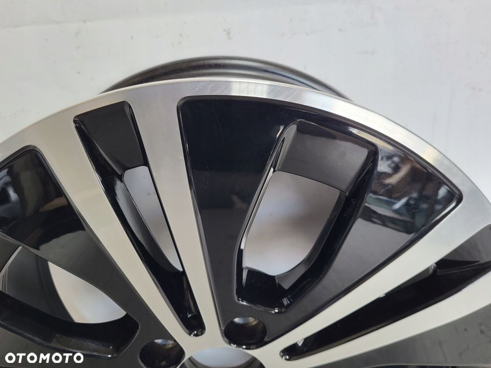 Felga Aluminiowa Mercedes 7.5" x 17" 5x112 ET 40 - 3
