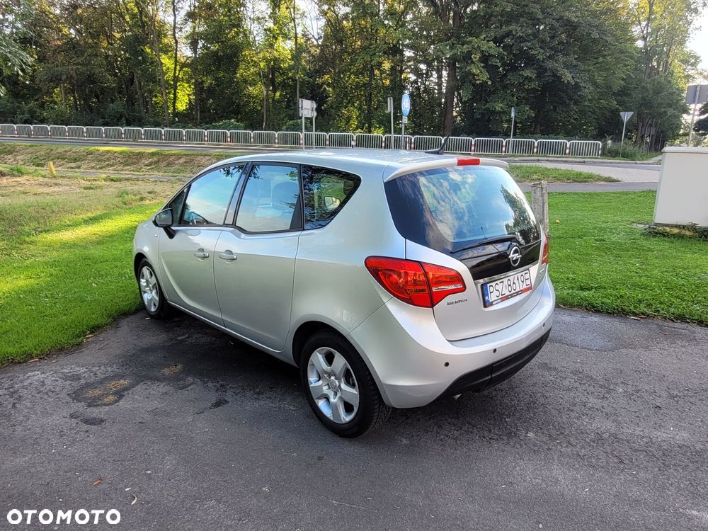 Opel Meriva - 4