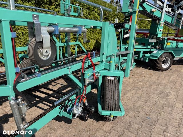 Inny Darwin CF 105 - 13