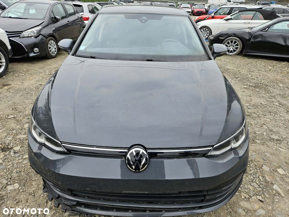 Volkswagen Golf 1.0 eTSI OPF DSG Life - 4