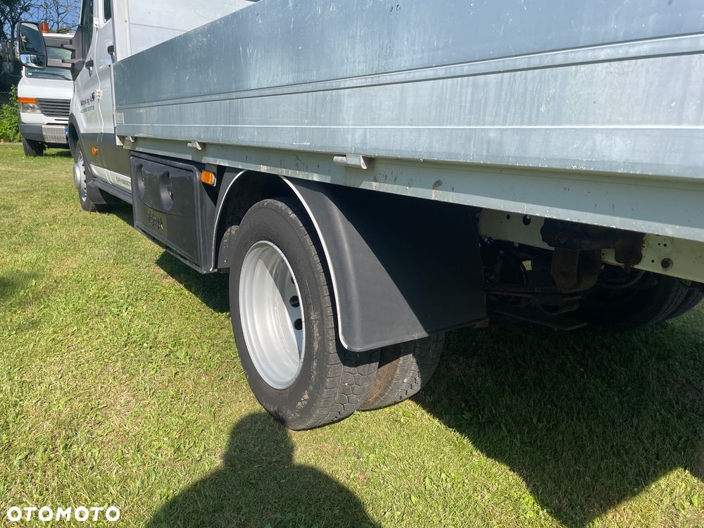 Ford TRANSIT 2,2 TDCI 155 KM DOKA 7 OSOBOWA BLIŻNIAKI DO 3,5T - 5