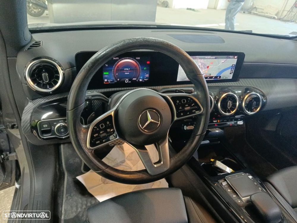Mercedes-Benz A 250 e Style Plus - 8