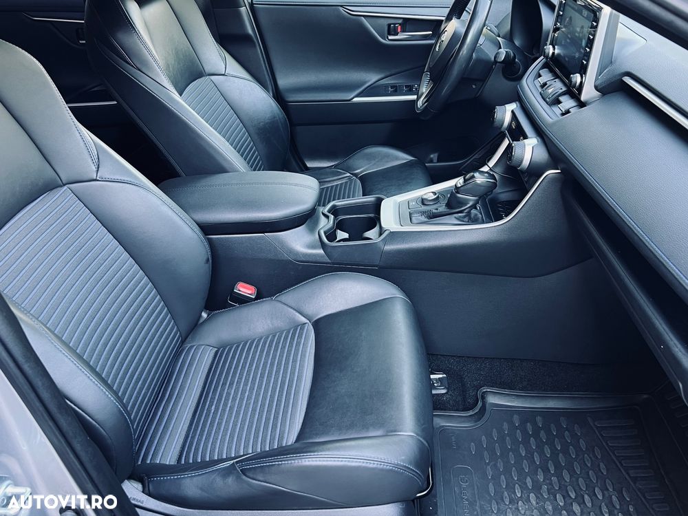 Toyota RAV4 2.5 4x4 Style Selection - 17