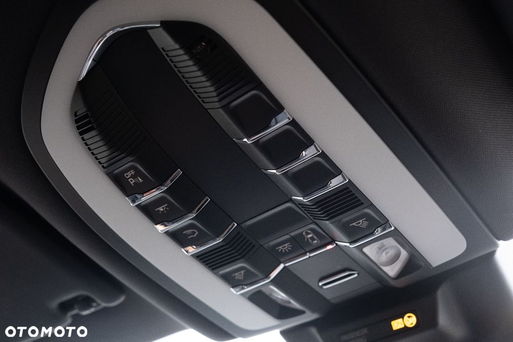 Porsche Macan S - 24