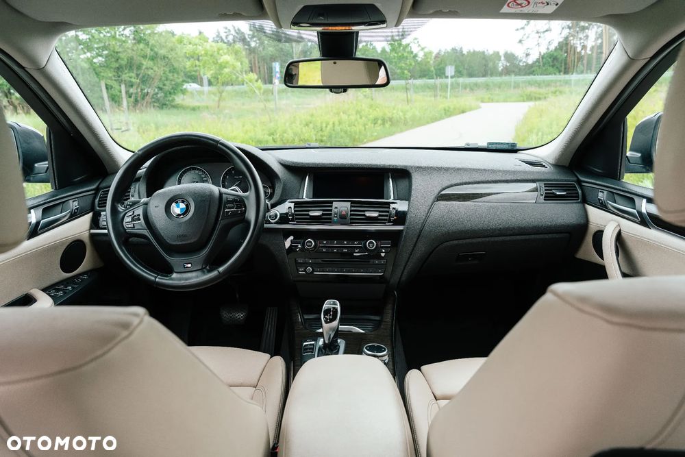 BMW X4 xDrive28i xLine - 11