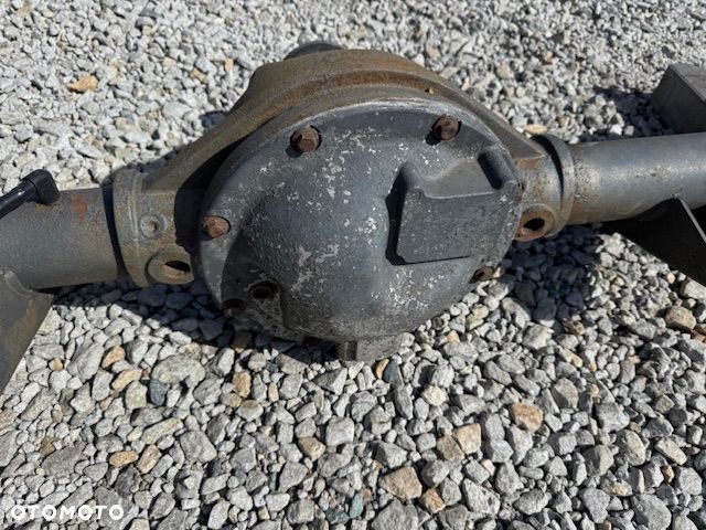 Most mały Renault Mascott 07-11r 8/41 8 śrub - 1