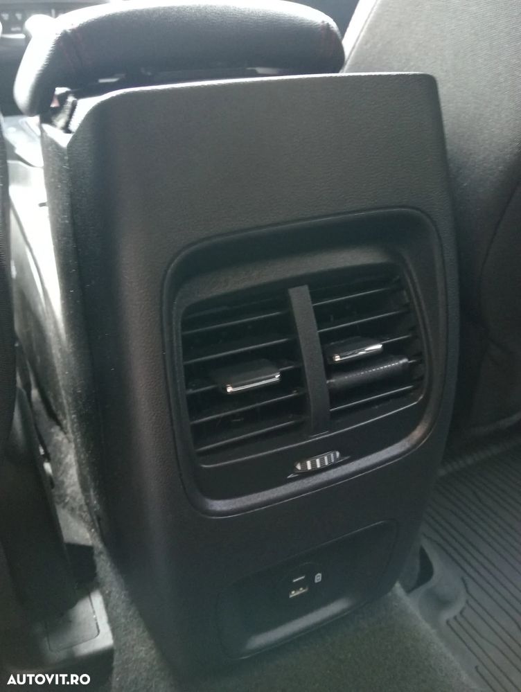 Ford Kuga 1.5 EcoBlue FWD ST Line X - 3