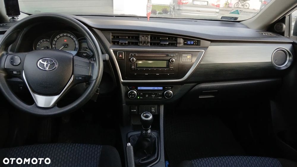 Toyota Auris 1.4 D-4D Life - 12
