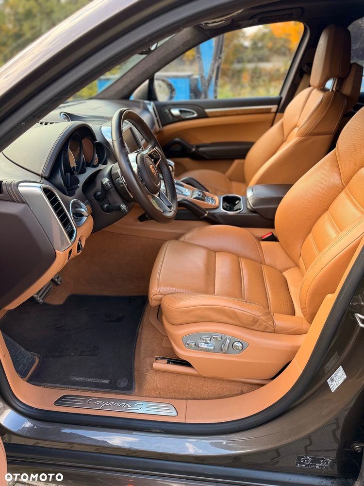 Porsche Cayenne S Diesel - 25