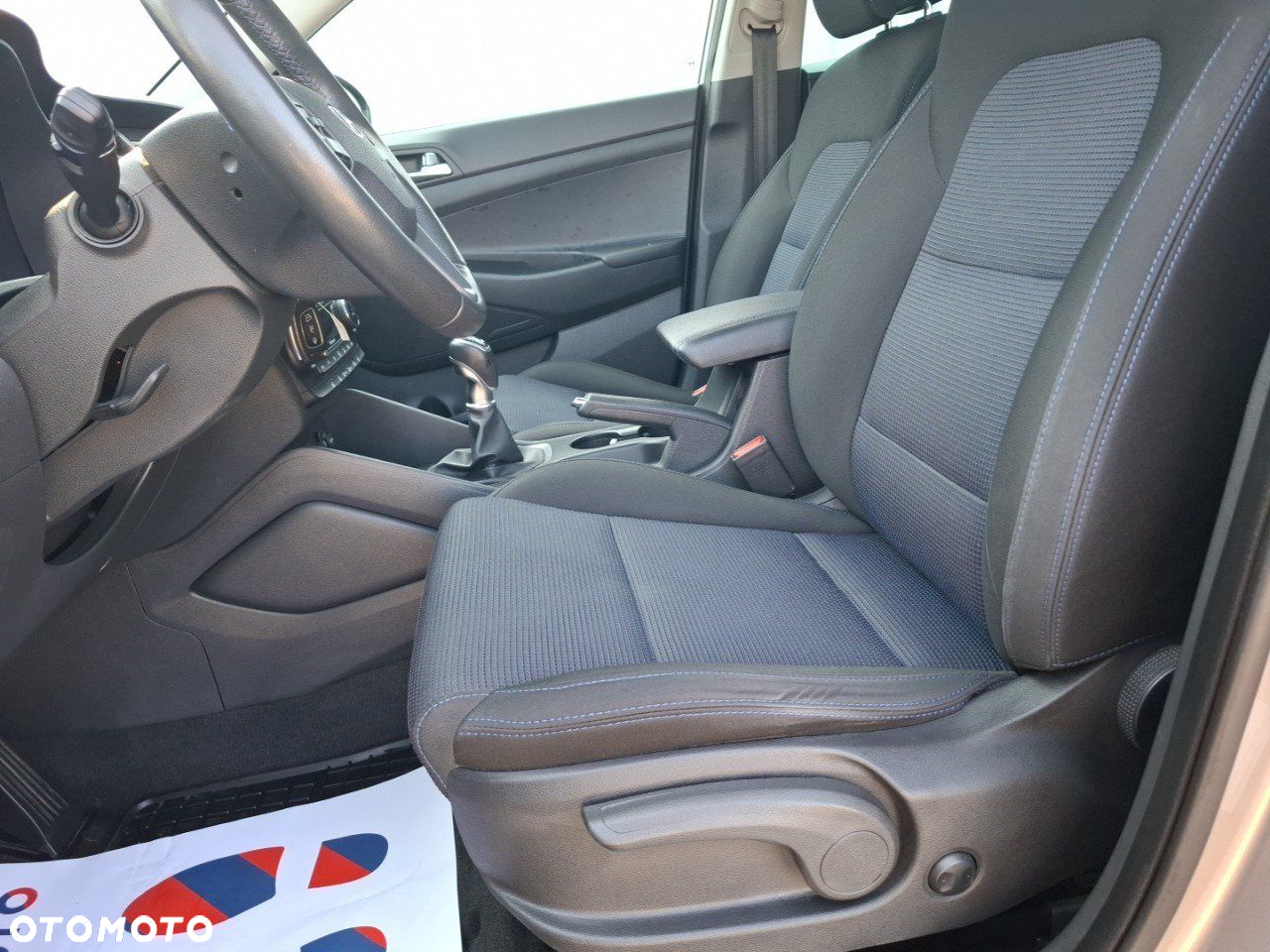 Hyundai Tucson 1.6 GDI BlueDrive Comfort 2WD - 11