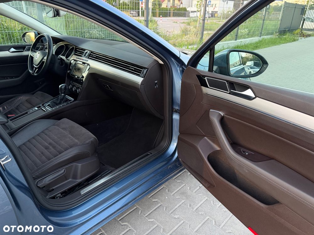 Volkswagen Passat 2.0 TSI BMT Highline DSG - 31