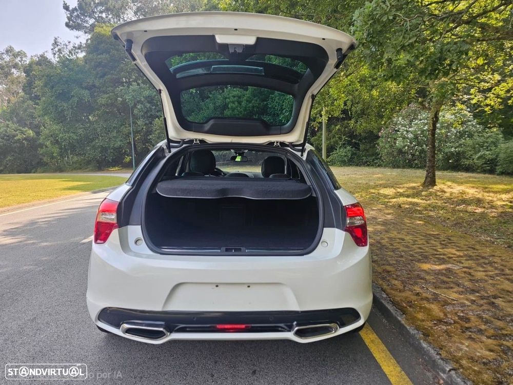 Citroën DS5 2.0 HDi Hybrid4 Sport Chic CMP6 - 22