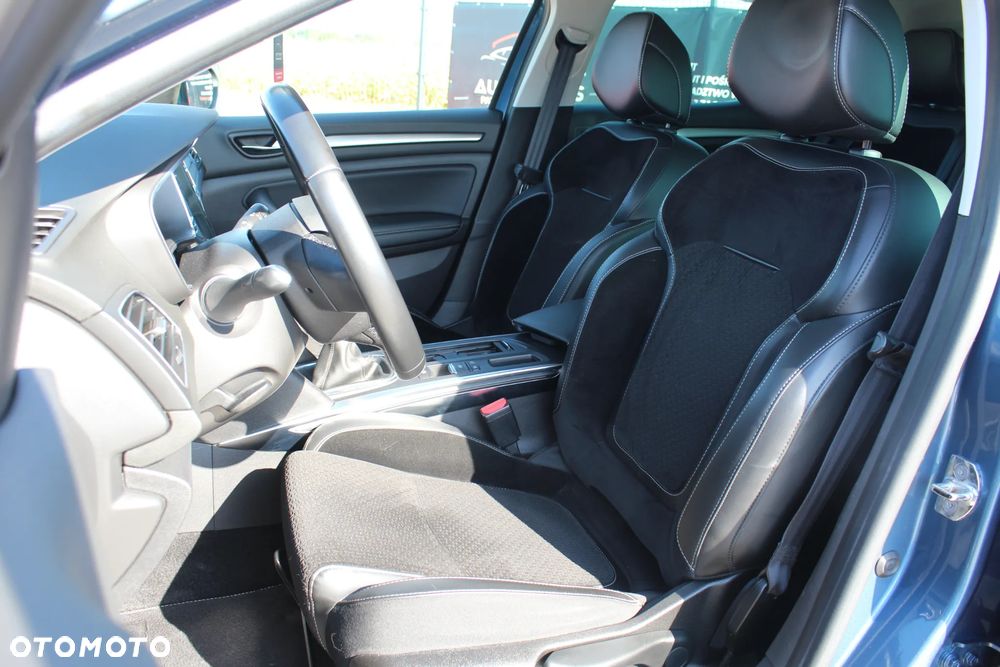 Renault Megane ENERGY TCe 130 INTENS - 24