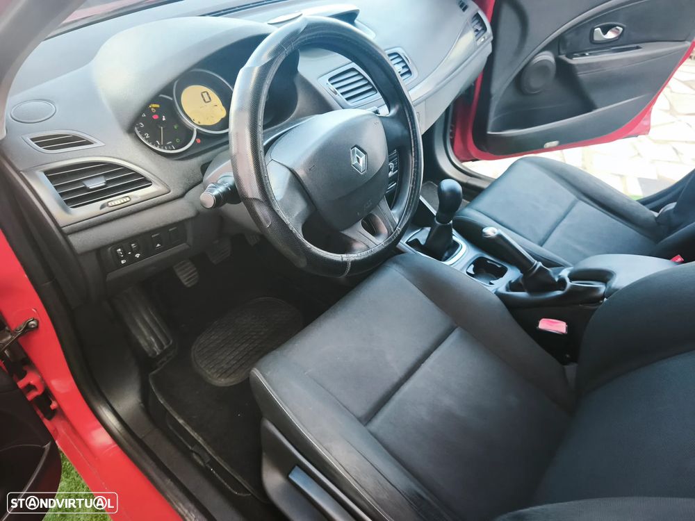 Renault Mégane Sport Tourer 1.5 dCi Dynamique - 14
