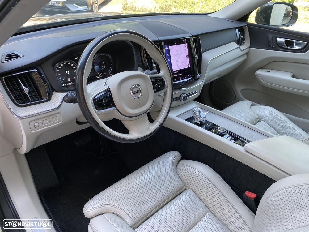 Volvo XC 60 2.0 T8 PHEV Inscription AWD - 15