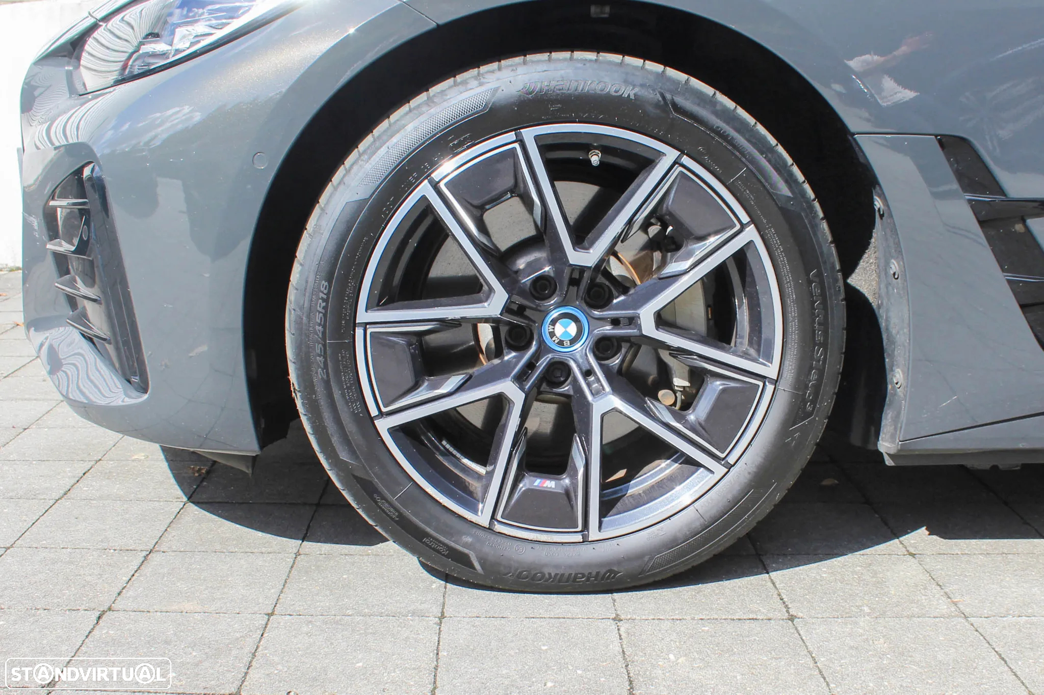BMW i4 eDrive40 Pack Desportivo M - 18