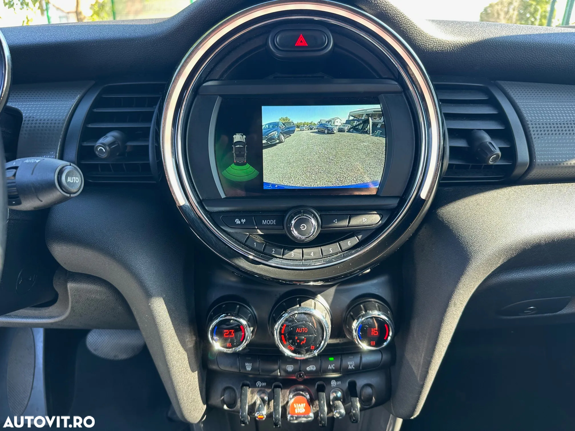 Mini Cooper Cabrio Aut. Essential Trim - 14