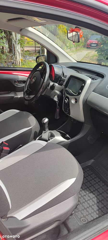Toyota Aygo 1.0 VVT-i Sprint EU6 - 6