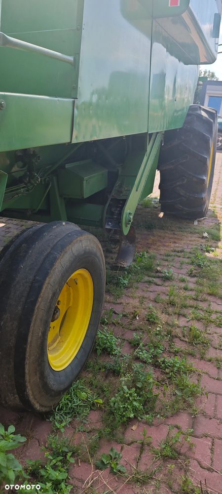 John Deere 1065 - 7