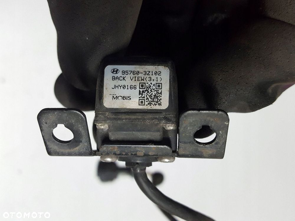 HYUNDAI I40 11-14r KAMERA COFANIA TYŁ 95760-3Z102 - 3