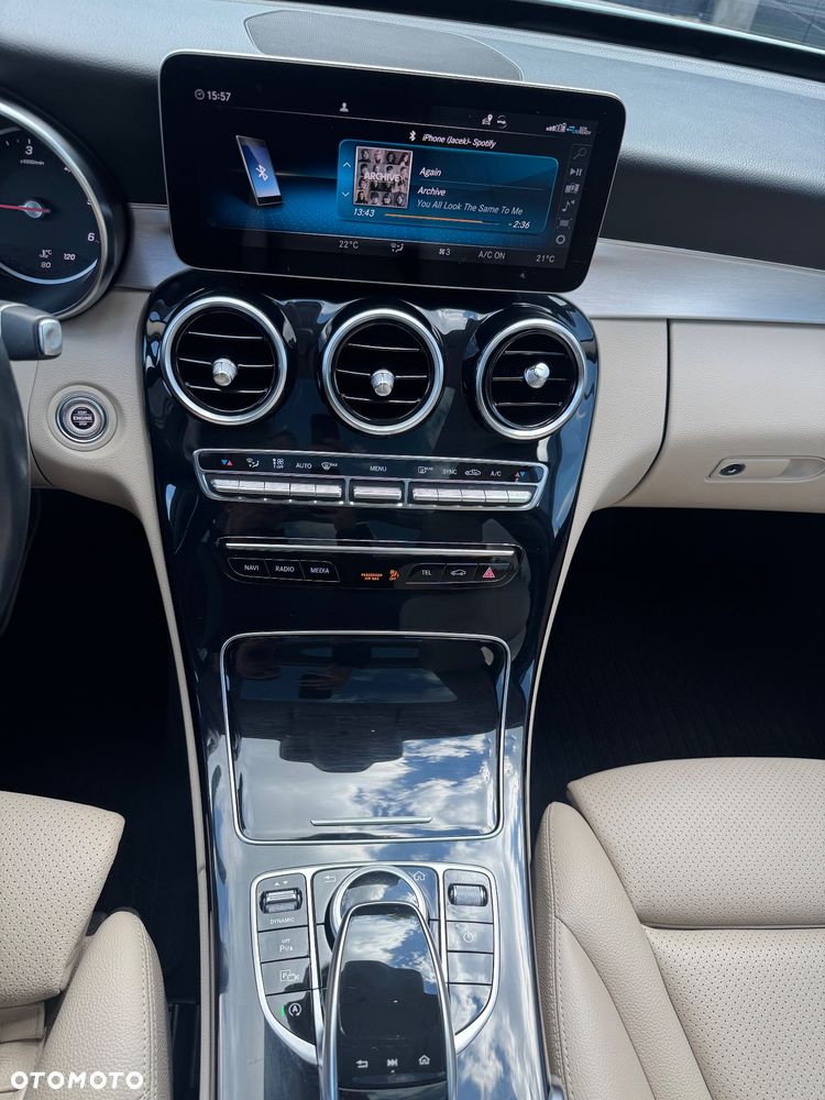 Mercedes-Benz Klasa C 220 d 4Matic 9G-TRONIC Avantgarde - 30