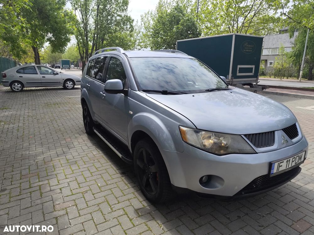 Mitsubishi Outlander 2.0 DI-D Instyle+ - 6