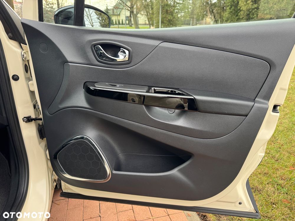 Renault Captur ENERGY TCe 120 EDC Experience - 25