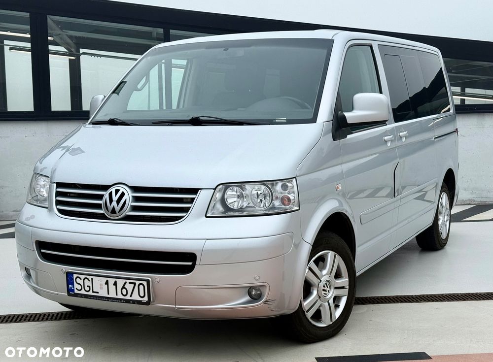 Volkswagen Multivan - 2