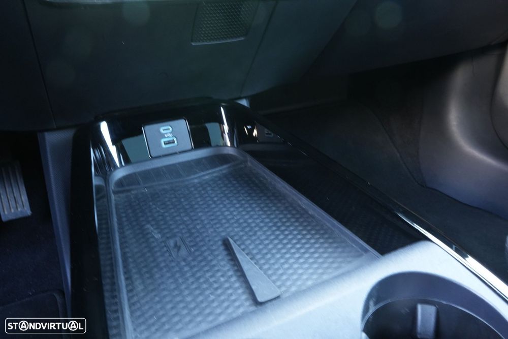 Ford Mustang Mach-E 98.7 kWh Premium - 37