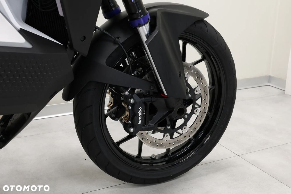 KTM Super Adventure - 32