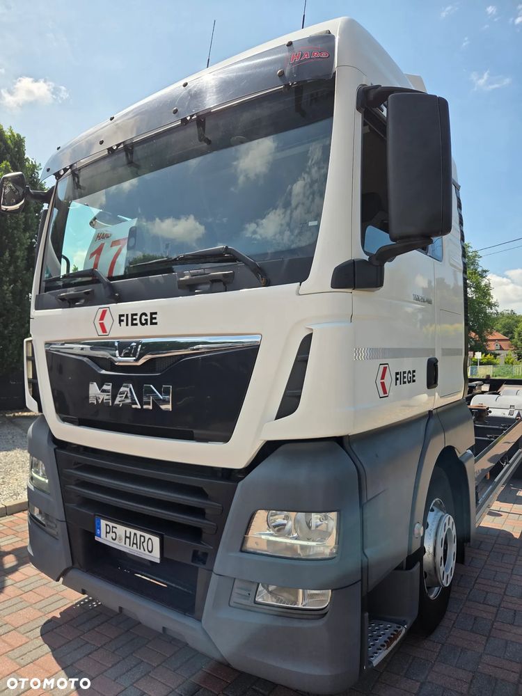 MAN TGX - 3