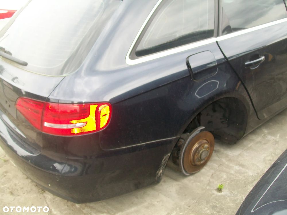 błotnik tył prawy audi a4b8 kombi - 1